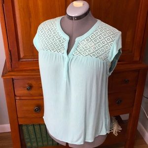 DR2 Mint Green Blouse